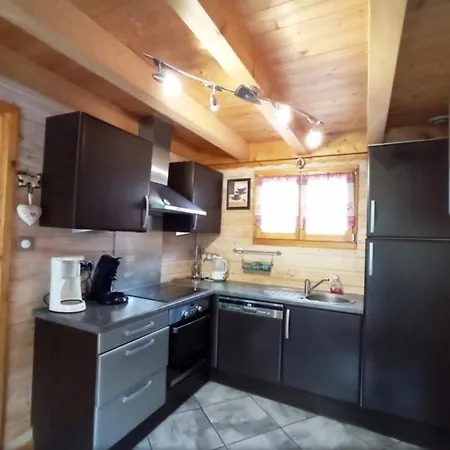 Le Chalet Auviana, Proche Lac 종루프 롱지메르
